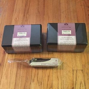 Yoga equipment by CleverYoga